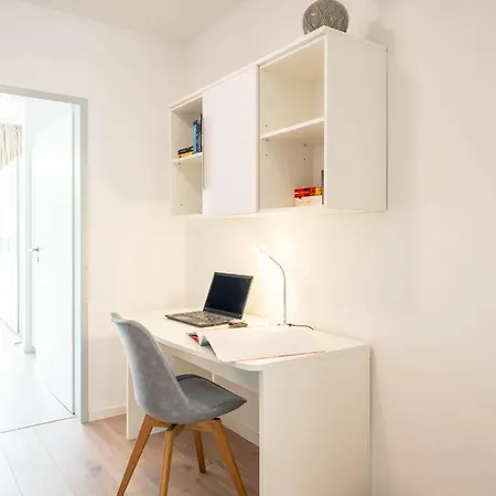 Bohnapartments - Nordkap-suiten - Kostenpfl Parkplatz - Moderner Neubau - Erdgeschoss - Fussbodenheizung * Ερφούρτη