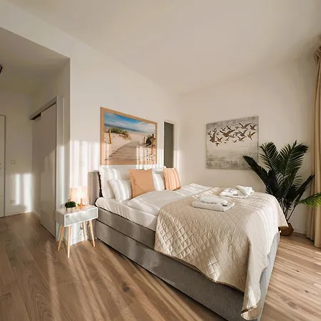 Bohnapartments - Nordkap-suiten - Kostenpfl Parkplatz - Moderner Neubau - Erdgeschoss - Fussbodenheizung Ερφούρτη