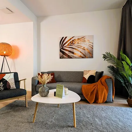 Bohnapartments - Nordkap-suiten - Kostenpfl Parkplatz - Moderner Neubau - Erdgeschoss - Fussbodenheizung Ερφούρτη